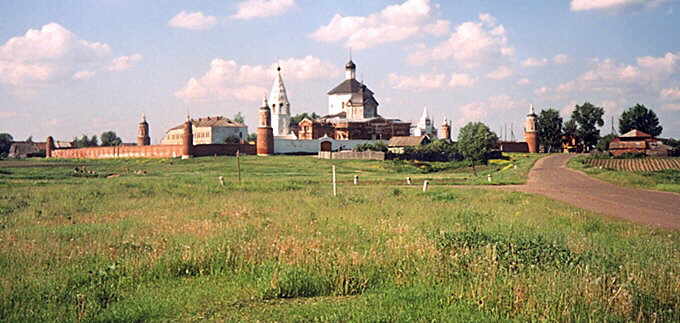 Kolomna district. Stary (Old) Bobrenevo. Bobrenev Monastery. XIV cent.