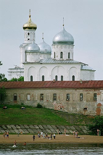 Yurevo. Yurev Monastery. Cathedral of George, Victor the Great Martyr. 1119