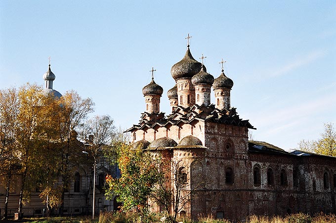 Novgorod district. Veliky Novgorod. Monastery of Holy Spirit. Trinity Church. XVI