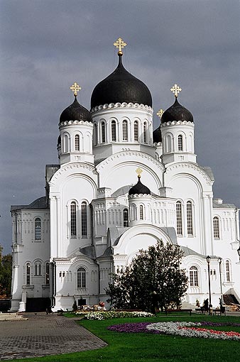 Diveyevo. Seraphimo-Diveyevsky Monastery. Church of Saint Trinity. XIX
