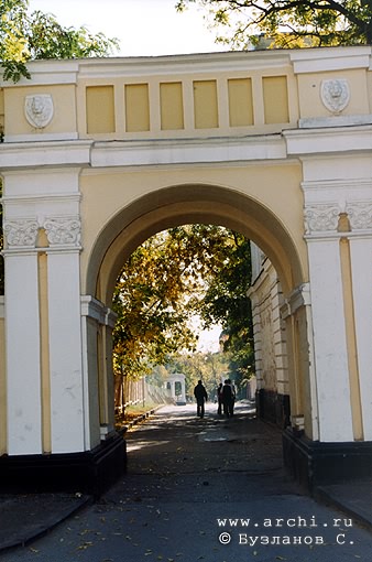 Novocherkask district. Novocherkask. Arch in the park. XIX