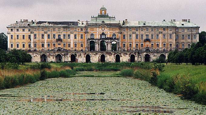 Strelna. Strelninsky Palace. XVIII G.-B.Leblon